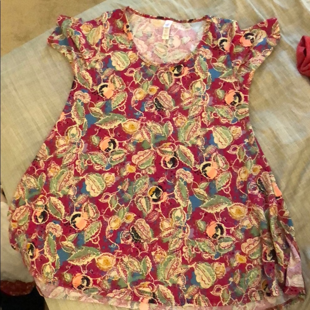 Lula Roe tunic
